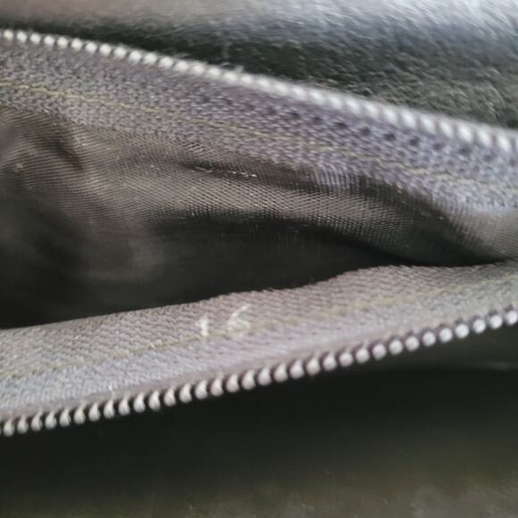 Celine Vintage Leather Large Wallet Tan Black Long Logo Designer Envelope - Picture 5 of 8